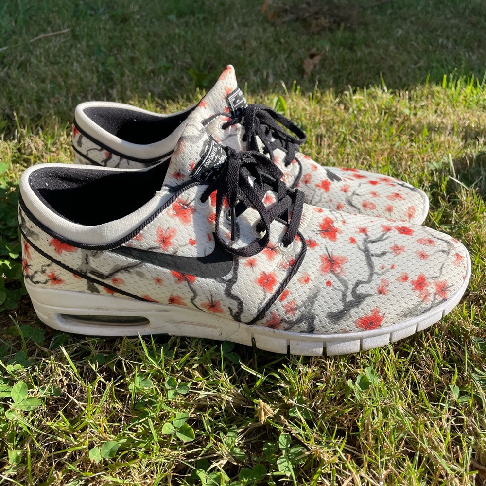 🌸 Nike Stefan Janoski Max Cherry Blossom Pattern